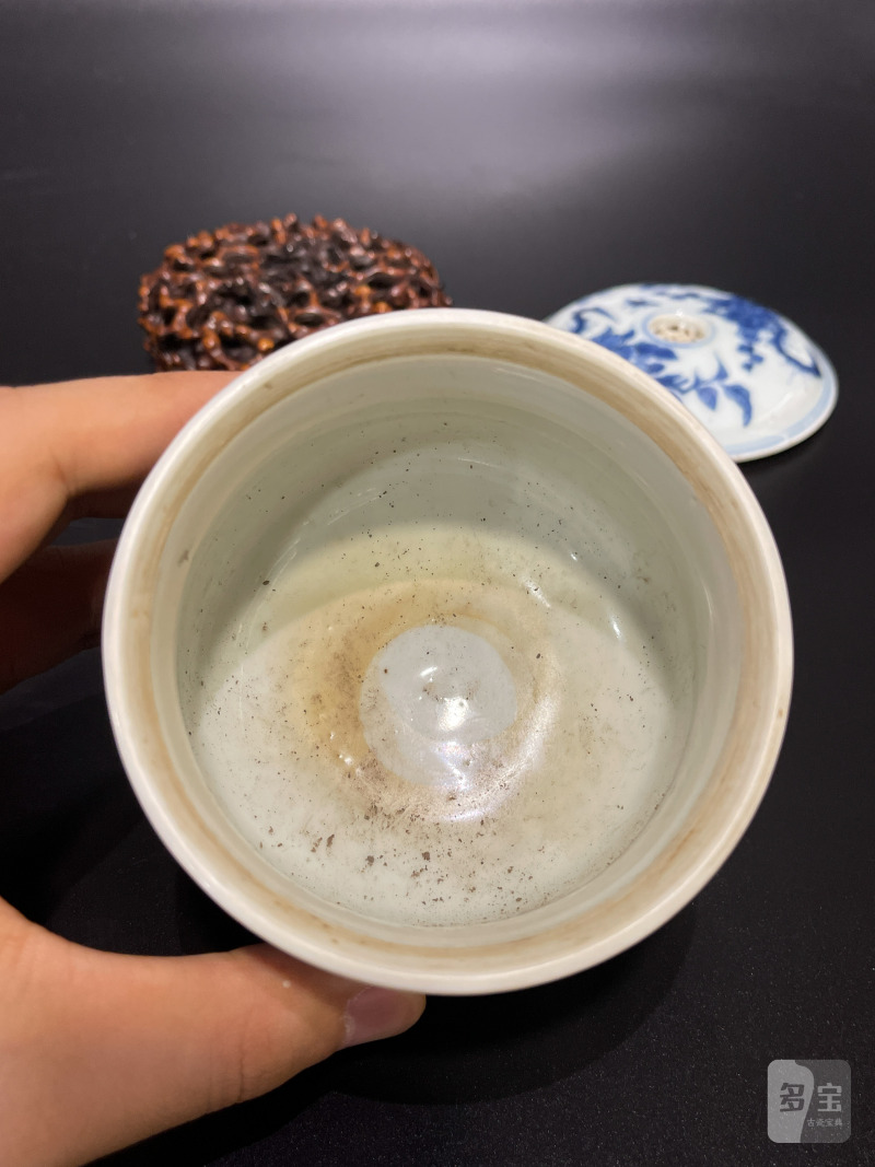明崇祯 青花折枝花卉纹香薰 - 图10